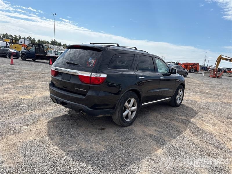 Dodge Durango Citadel 2WD SUV 자동차