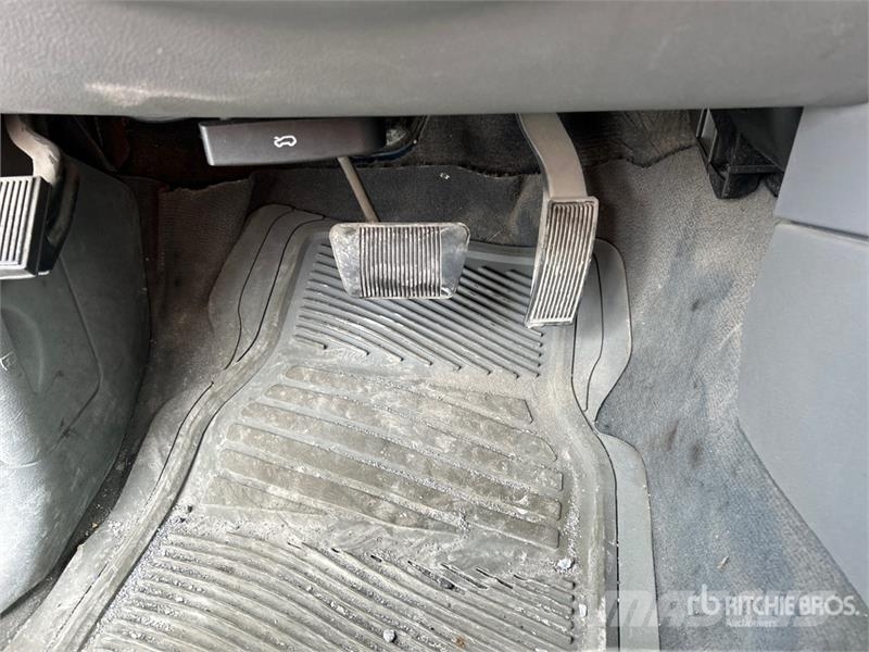 Dodge Durango SLT AWD SUV Automobily