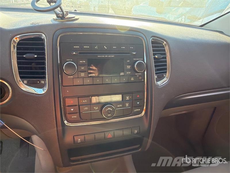 Dodge Durango SXT 2WD SUV PKWs
