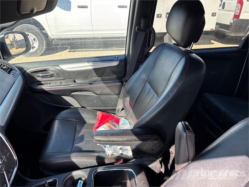 Dodge Grand Caravan Minivan 汽車