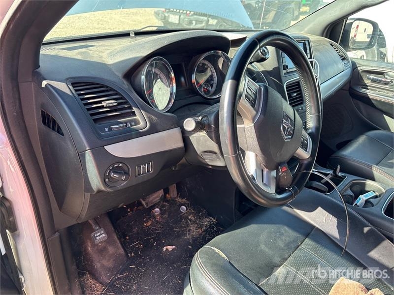 Dodge Grand Caravan Minivan 汽車