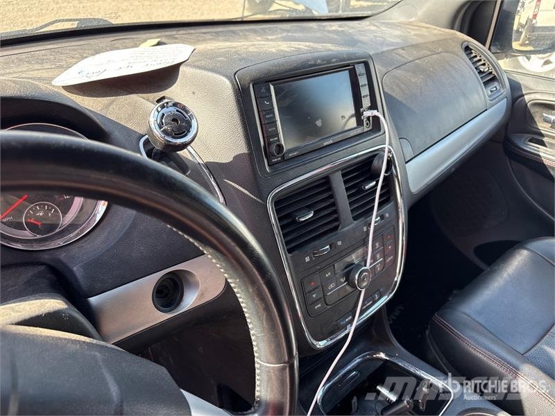 Dodge Grand Caravan Minivan 汽車