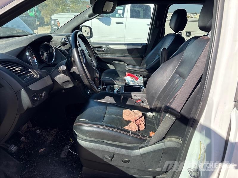 Dodge Grand Caravan Minivan 汽車