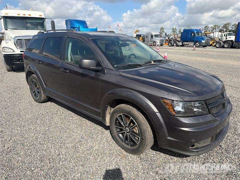 Dodge Journey 2WD SUV (Inoperable) Automobily
