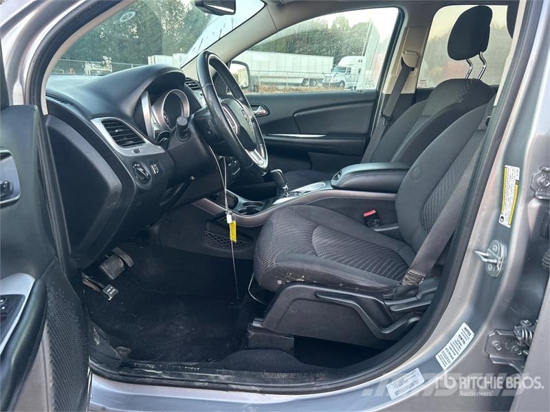 Dodge Journey SUV Automašīnas
