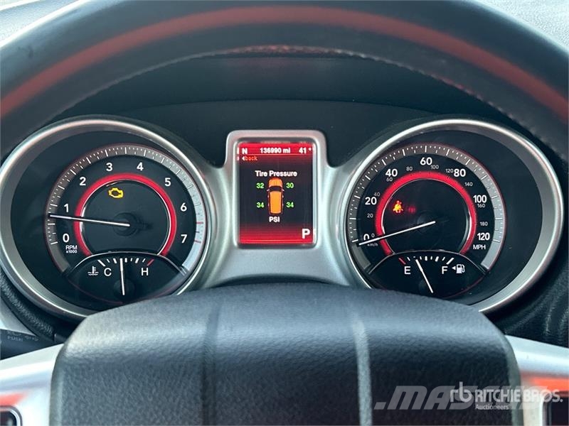 Dodge Journey SUV Automašīnas