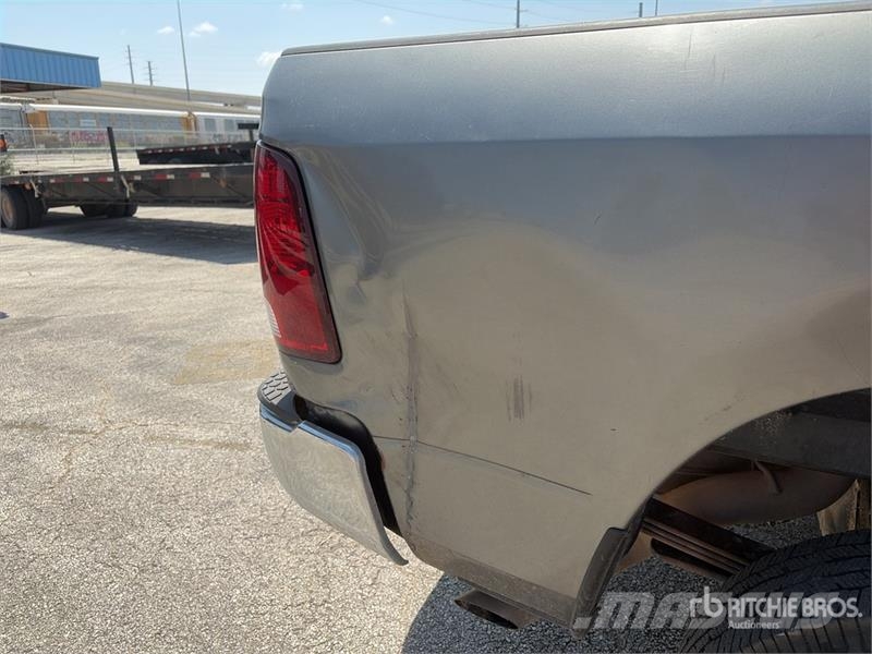 Dodge Ram 3500 Otros