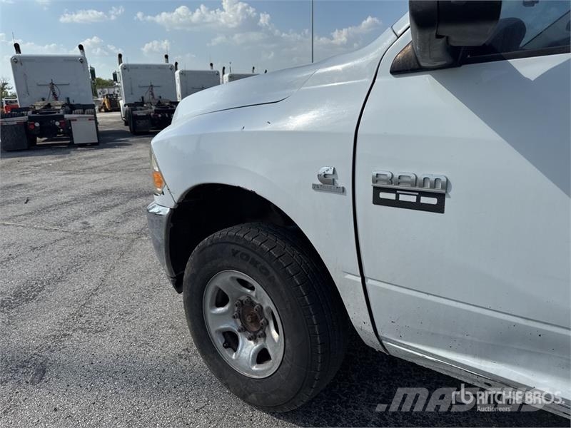 Dodge Ram 3500 Otros