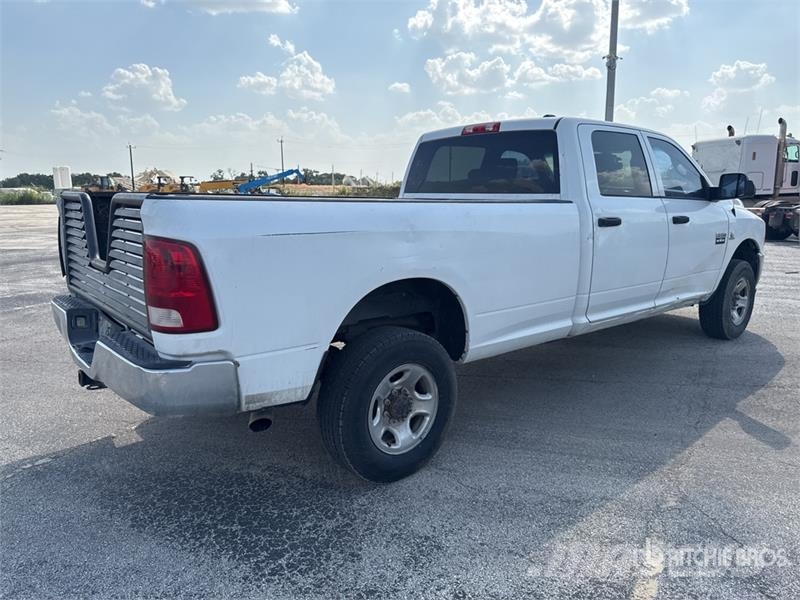 Dodge Ram 3500 Otros