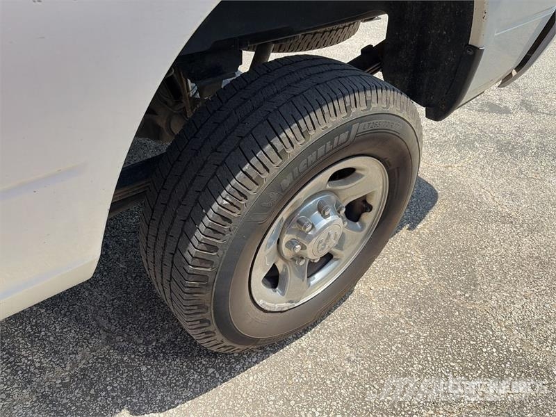 Dodge Ram 3500 Otros
