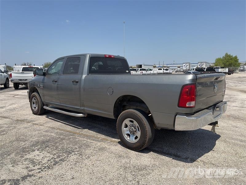 Dodge Ram 3500 Otros