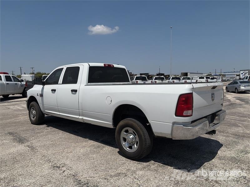 Dodge Ram 3500 Otros