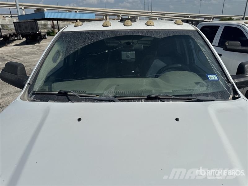 Dodge Ram 3500 Otros