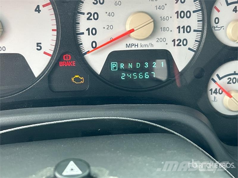 Dodge Ram 5500 Avtokošare