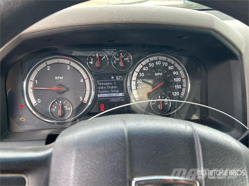 Dodge Ram 5500 LKW-Arbeitsbühnen