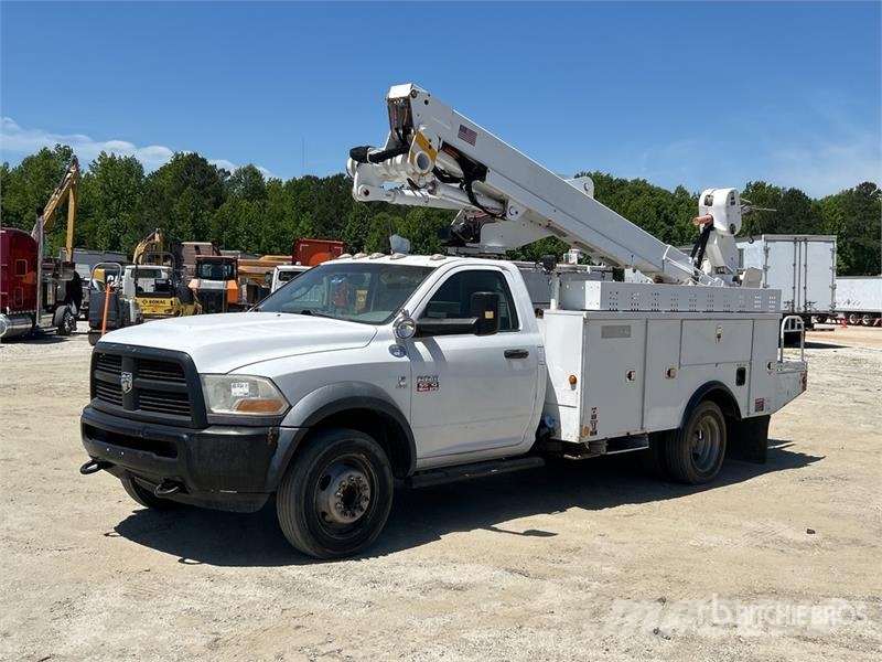 Dodge Ram 5500 LKW-Arbeitsbühnen