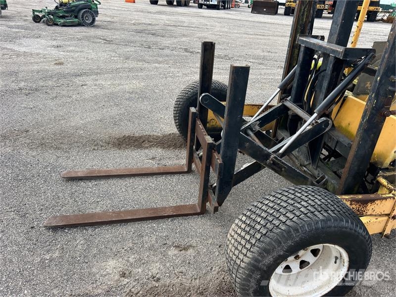 Donkey D12-3K 3000 lb 3x3 Truck Mounted Forklift Truck mounted forklifts
