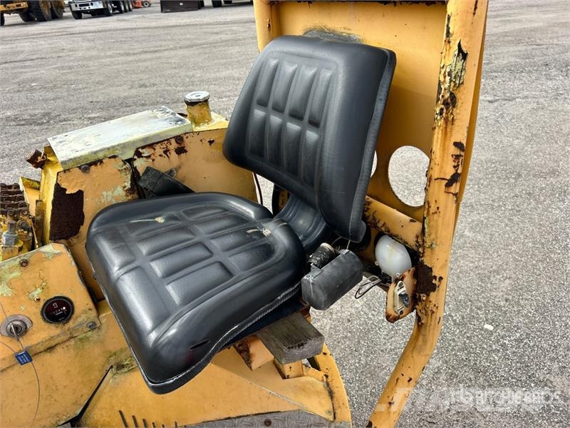 Donkey D12-3K 3000 lb 3x3 Truck Mounted Forklift Truck mounted forklifts