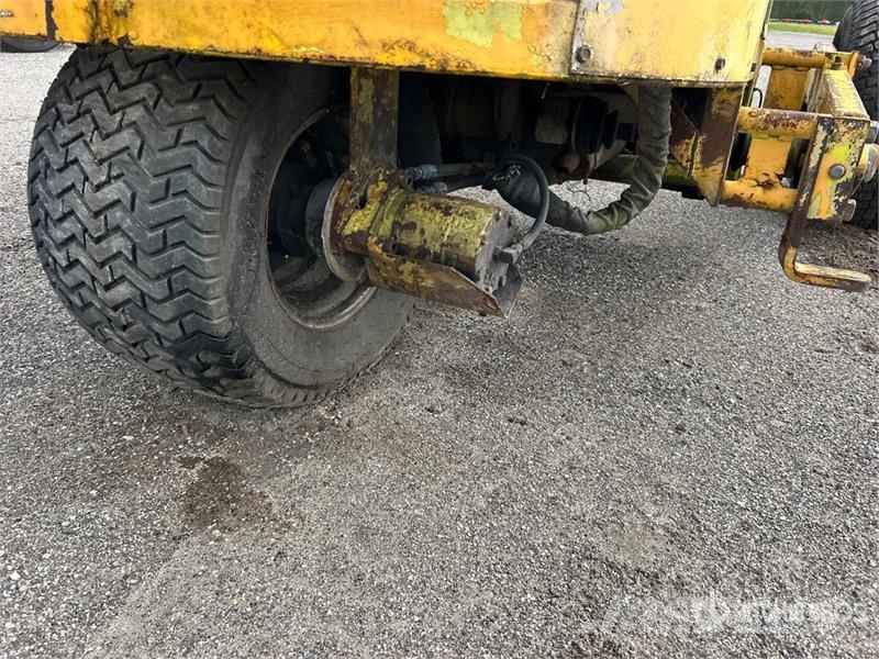 Donkey D12-3K 3000 lb 3x3 Truck Mounted Forklift Truck mounted forklifts