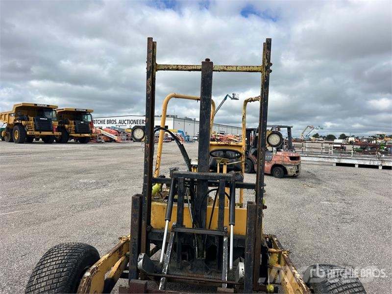 Donkey D12-3K 3000 lb 3x3 Truck Mounted Forklift Truck mounted forklifts
