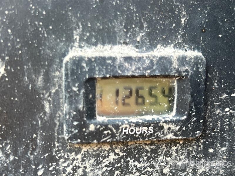 Doosan 185WDO-T4F 185 cfm Mobile Air Compressor (Inoperab Kompressoren