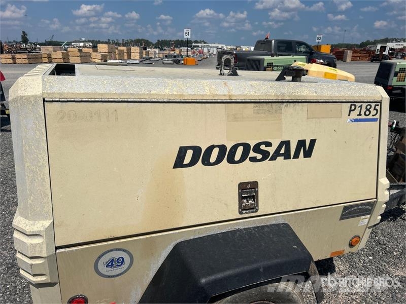 Doosan 185WDO-T4F 185 cfm Mobile Air Compressor (Inoperab Kompressoren