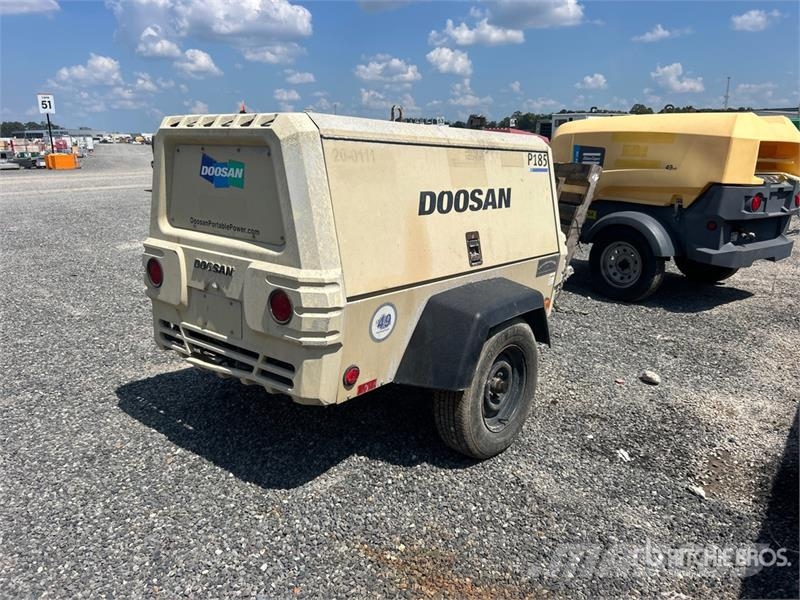 Doosan 185WDO-T4F 185 cfm Mobile Air Compressor (Inoperab Kompressoren