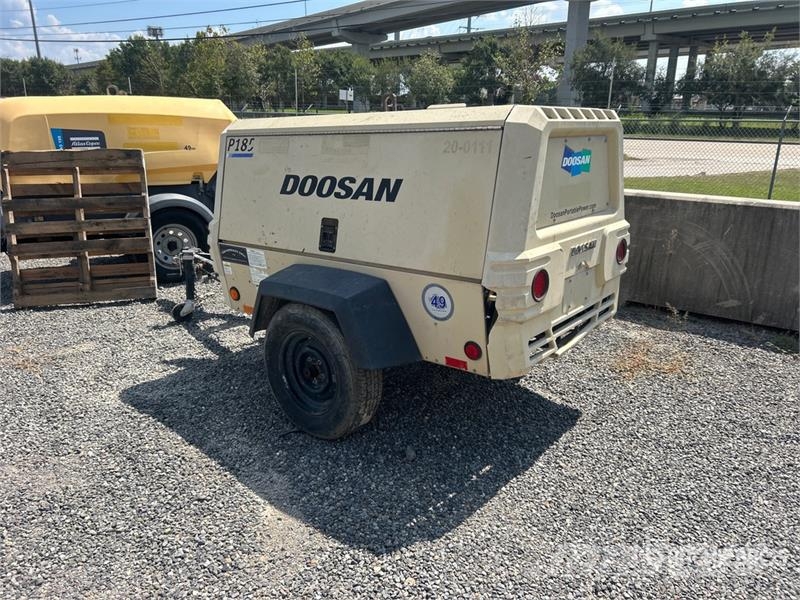 Doosan 185WDO-T4F 185 cfm Mobile Air Compressor (Inoperab Kompressoren