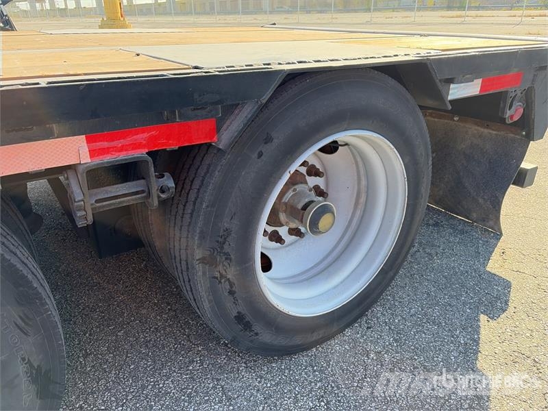Doosan 50 ft T/A Step Deck Trailer لوادر منخفضة