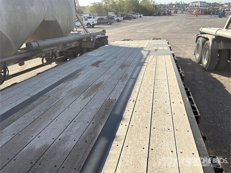 Doosan 532DCZIDCEFQD 53 ft Tri/A Step Deck Trailer 低架裝載車