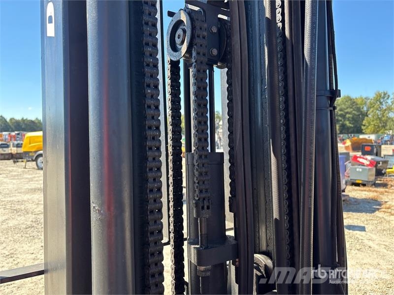 Doosan B18T-7 3200 lb Electric Forklift 전동 지게차
