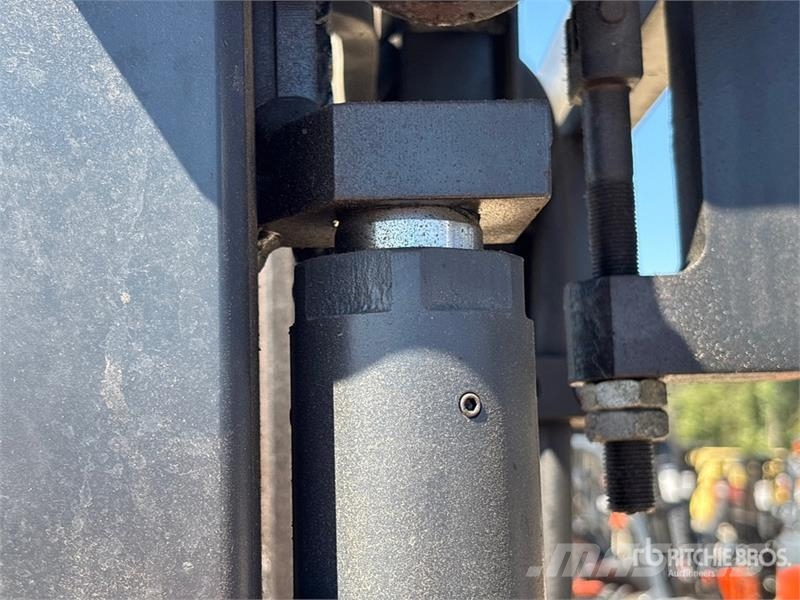 Doosan B18T-7 3200 lb Electric Forklift 전동 지게차