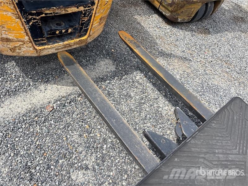 Doosan BOP15S-9 800 lb Order Picker Préparateur de commande moyenne levée