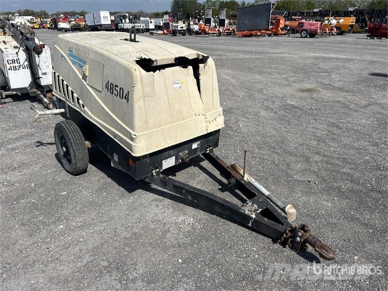 Doosan C185WKUB-T4I 185 cfm Mobile Air Compressor Compressors