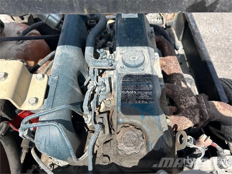 Doosan C185WKUB-T4I 185 cfm Mobile Air Compressor Compressors
