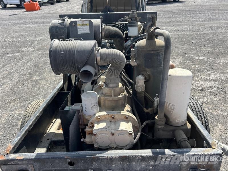 Doosan C185WKUB-T4I 185 cfm Mobile Air Compressor Compressors