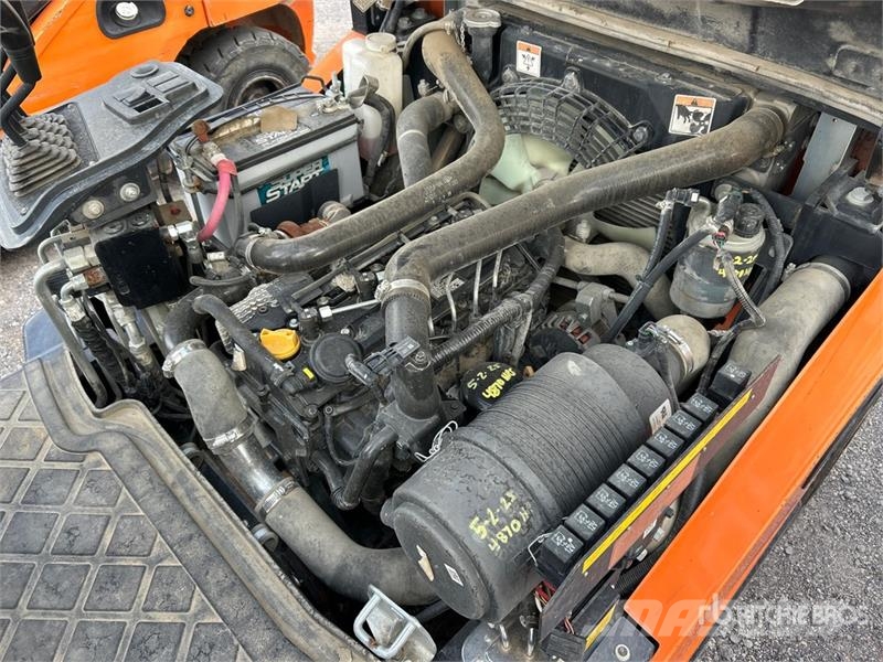 Doosan D30S7 Pneumatic Tire Forklift Gaffeltrucker - Annet