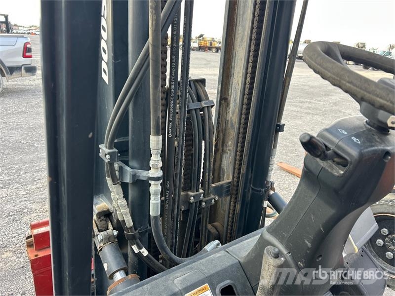 Doosan D30S7 Pneumatic Tire Forklift Gaffeltrucker - Annet