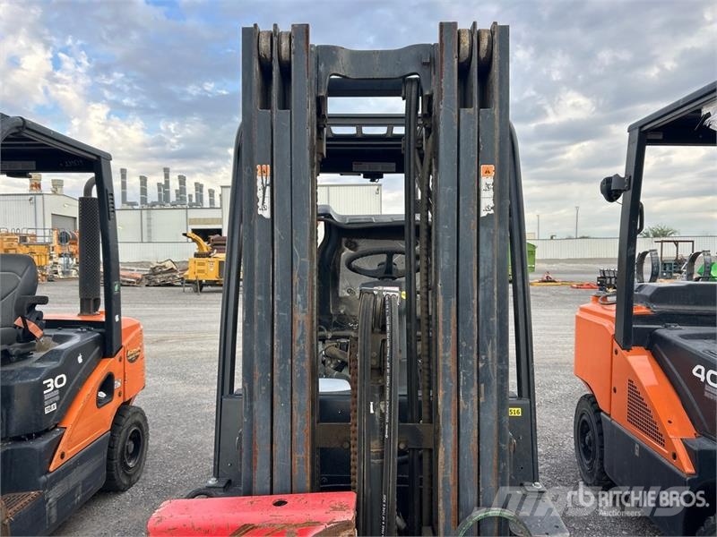 Doosan D30S7 Pneumatic Tire Forklift Gaffeltrucker - Annet