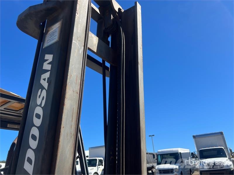 Doosan D45S-7 Cushion Tire Forklift 그 외 지게차