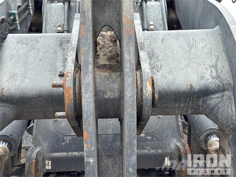 Doosan DL220-7 Wheel Loader Gumikerekes homlokrakodók