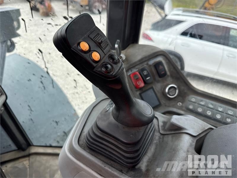 Doosan DL220-7 Wheel Loader Gumikerekes homlokrakodók
