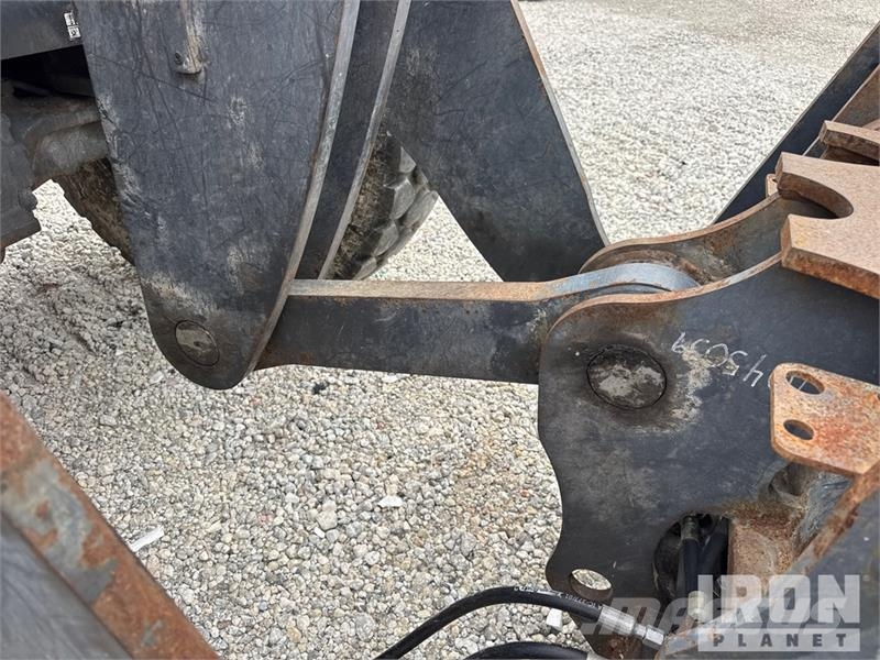 Doosan DL220-7 Wheel Loader Gumikerekes homlokrakodók