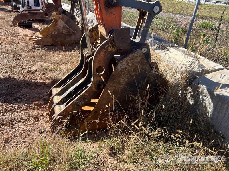 Doosan DX140LC Tracked Excavator Bageri guseničari