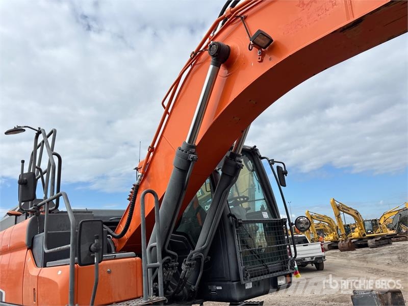 Doosan DX190W-5 Wheel Excavator حفارات بعجل