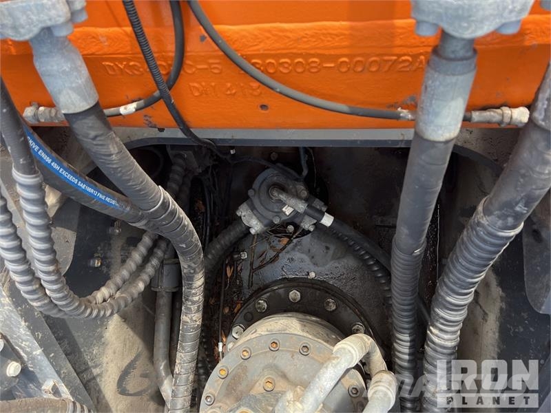 Doosan DX350LC-5 Lánctalpas kotrók
