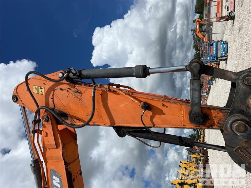 Doosan DX350LC-5 Lánctalpas kotrók