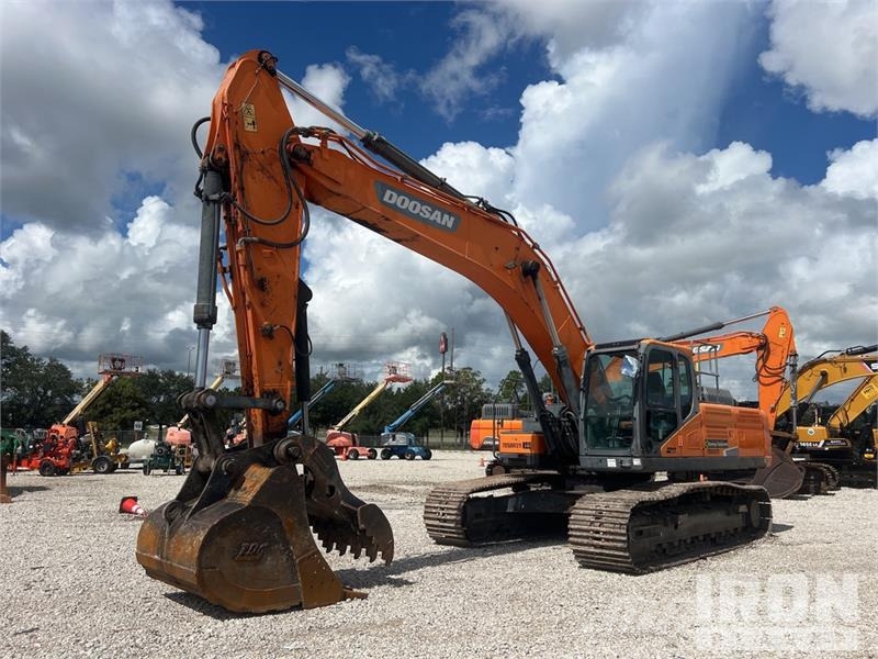 Doosan DX350LC-5 Lánctalpas kotrók
