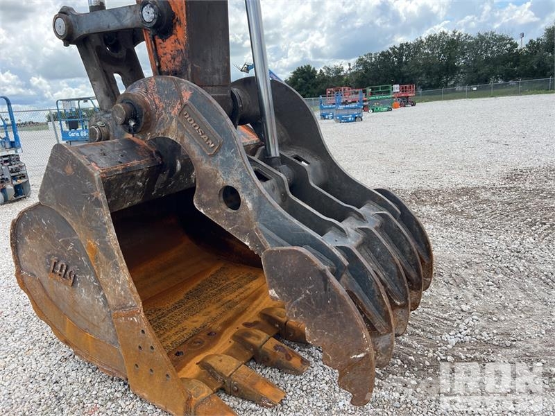 Doosan DX350LC-5 Lánctalpas kotrók