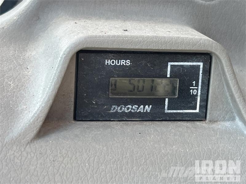 Doosan DX350LC-5 Lánctalpas kotrók